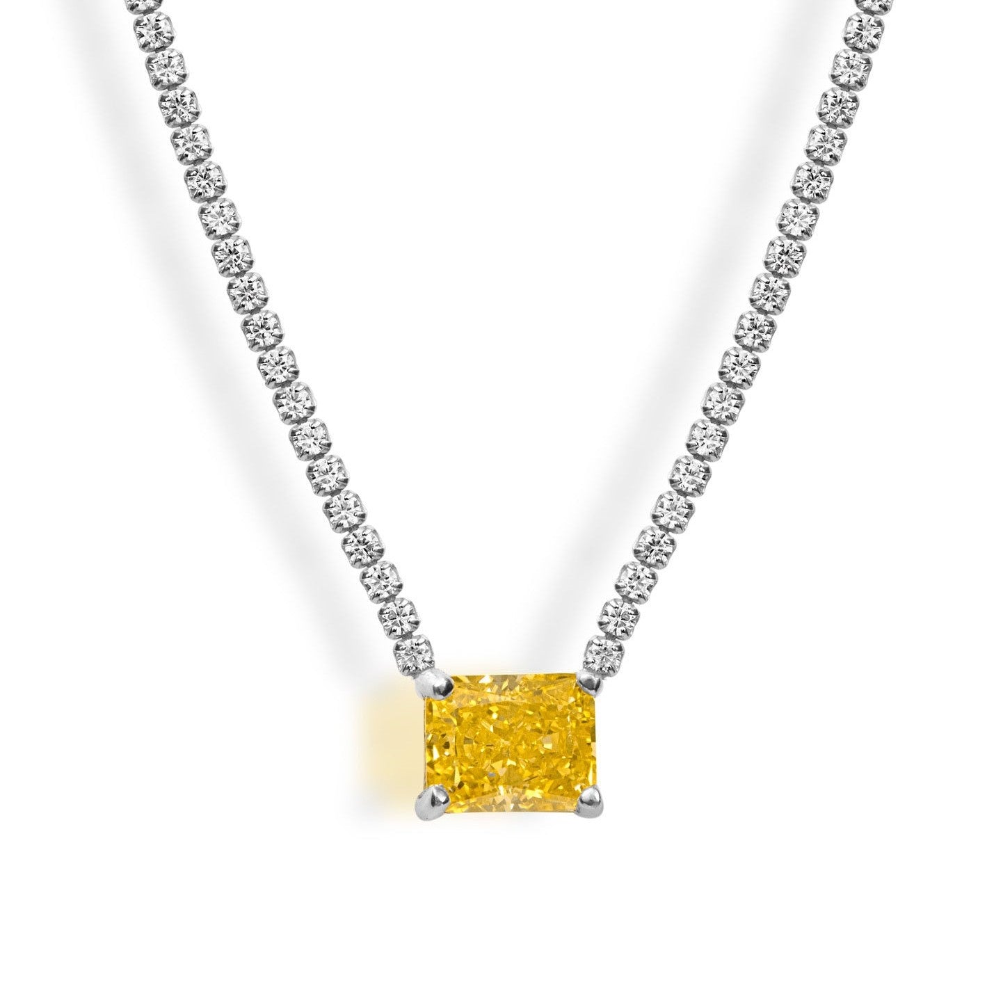 201 Stainless Steel 304 Stainless Steel Gold Plated Simple Style Commute Inlay Solid Color Zircon Pendant Necklace