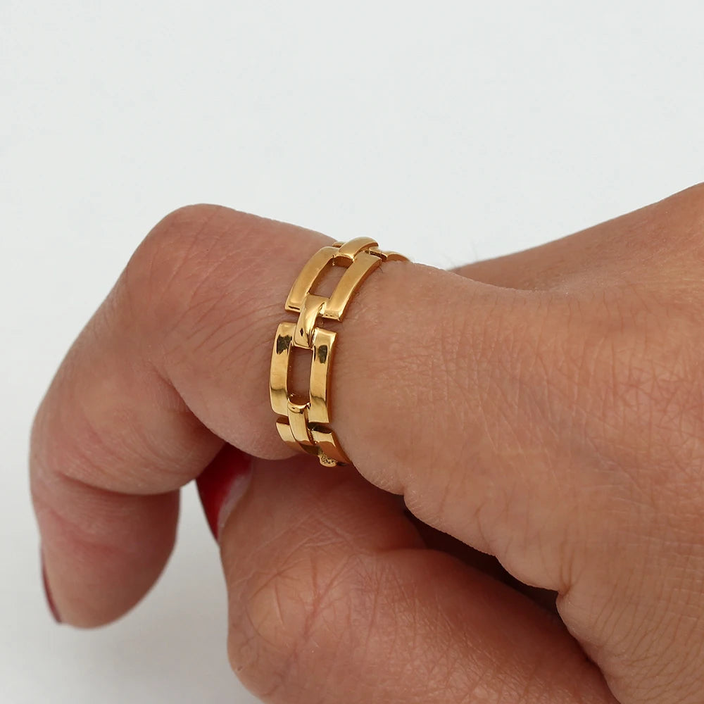 E.B.belle Minimalist New Basic Hollow Square Chain Ring Non Tarnish Titanium Steel Rings For Women Geometric Gold Ring