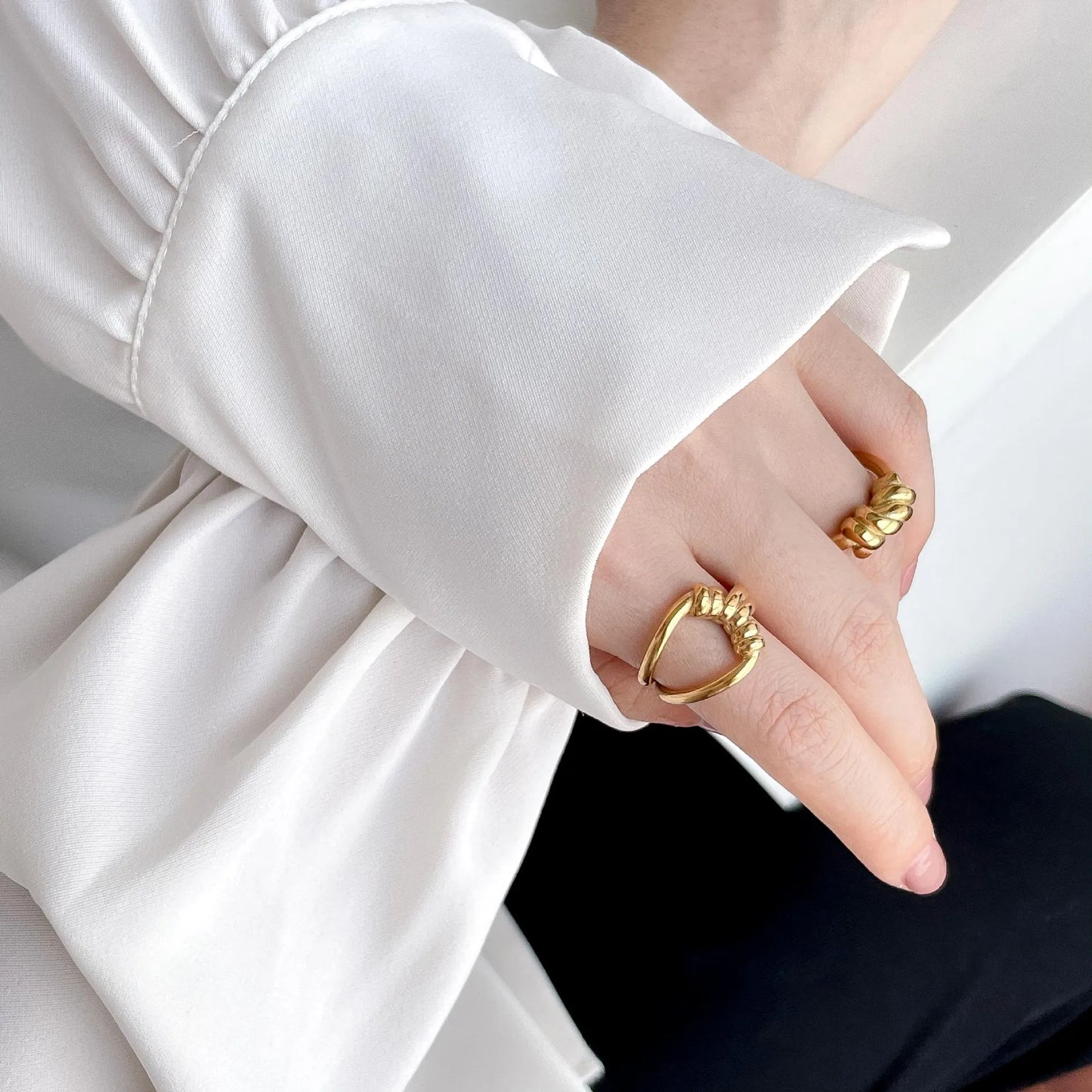 Tarnish Free Waterproof Stainless Steel Twist Rings For Women Braided Twisted Signet Chunky Dome Ring Stacking Band Jewelry