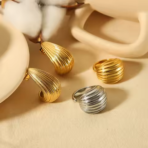 Waterdrop-Chunky-Stud-Earrings-For-Women-Finger