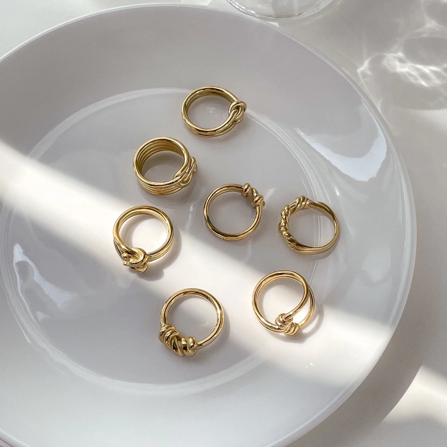 Tarnish Free Waterproof Stainless Steel Twist Rings For Women Braided Twisted Signet Chunky Dome Ring Stacking Band Jewelry